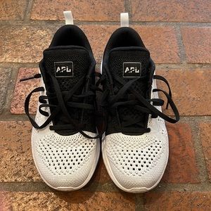 APL Techloom Pro W Size 8